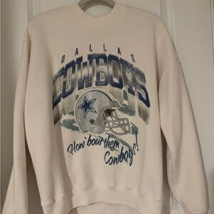 Abercrombie & Fitch Dallas Cowboys Graphic Crew Sweatshirt Size Medium